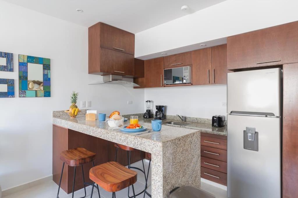 Zaazil, Jungle View & Great Pool 100mb Fiber Wifi! Appartamento *